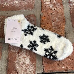 Auden Cozy Low-Cut Socks - White and Black